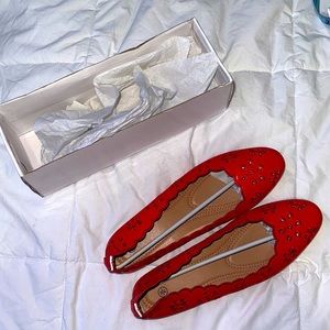 Women’s red flats US size 10